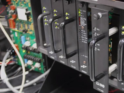 ABB ControlIT™ हार्मनी रैक इनपुट/आउटपुट
